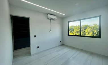 CASA EN VENTA VIA CUMBRES 237m2 DE TERRENO y 257.50m2 DE CONSTRUCCION