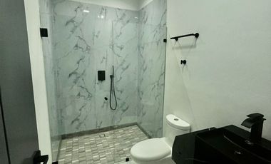 CASA EN VENTA VIA CUMBRES 237m2 DE TERRENO y 257.50m2 DE CONSTRUCCION