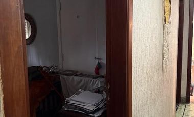 se alquila casa en Avenida General José de San Martín esquina Güiraldes