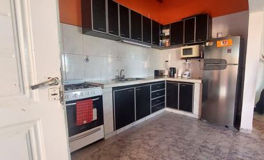 CASA EN VENTA EN CIPOLLETTI