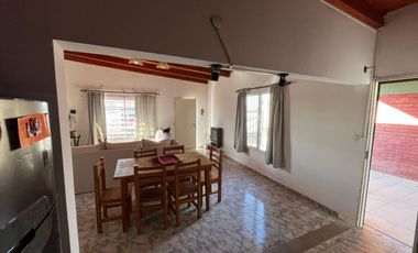CASA EN VENTA EN CIPOLLETTI