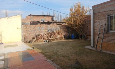 CASA EN VENTA EN CIPOLLETTI