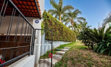 Casa en venta de Lujo Bugambilias zona Sur