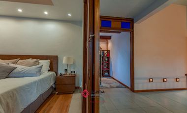 Casa en venta de Lujo Bugambilias zona Sur