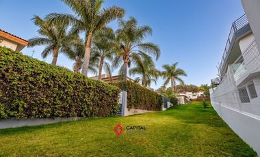 Casa en venta de Lujo Bugambilias zona Sur