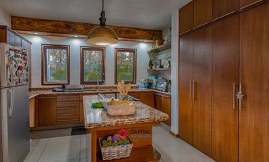 Casa en venta de Lujo Bugambilias zona Sur