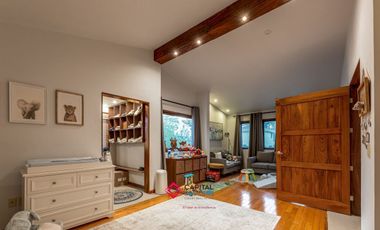 Casa en venta de Lujo Bugambilias zona Sur