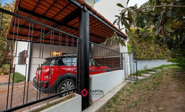 Casa en venta de Lujo Bugambilias zona Sur