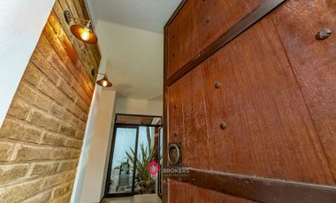 Casa en venta de Lujo Bugambilias zona Sur