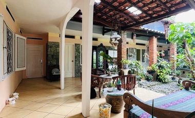 Dijual Rumah di Area Komersil kota Bogor - Cocok untuk Usaha