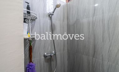 Villa Modern Cantik dengan Tiga Kamar Tidur di Sanur