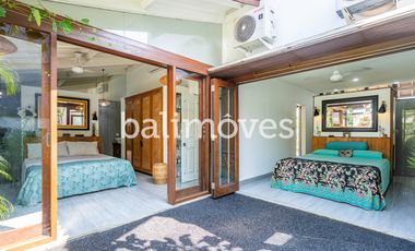 Villa Modern Cantik dengan Tiga Kamar Tidur di Sanur