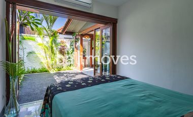 Villa Modern Cantik dengan Tiga Kamar Tidur di Sanur