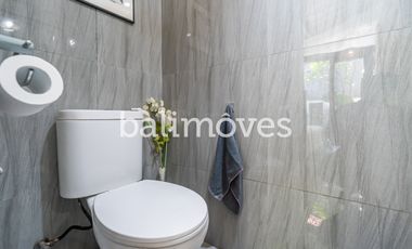 Villa Modern Cantik dengan Tiga Kamar Tidur di Sanur