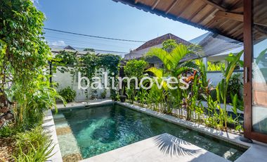 Villa Modern Cantik dengan Tiga Kamar Tidur di Sanur