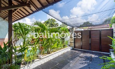 Villa Modern Cantik dengan Tiga Kamar Tidur di Sanur