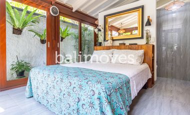 Villa Modern Cantik dengan Tiga Kamar Tidur di Sanur