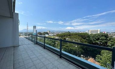 Dijual Hotel Berbintang 3 di Prime Area Jl. Pajajaran, Bogor.