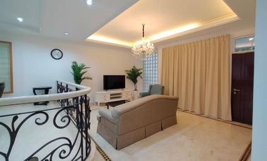 For Rent House in Cluster Gandaria with 24 hour Security