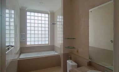 For Rent House in Cluster Gandaria with 24 hour Security