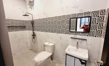 Rumah Baru 2 Lt Design Industrial Ada Private Pool Solo Kota