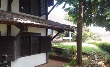 Dijual rumah daerah setra sari , daerah elit di Bandung , sejuk