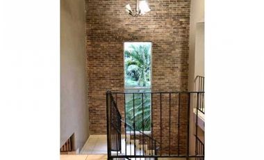 VENTA DE CASA EN PH PASEO DORADO PRECIO DE OPORTUNIDAD 318M2 JP