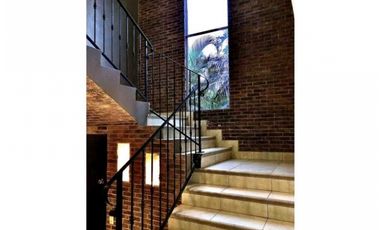 VENTA DE CASA EN PH PASEO DORADO PRECIO DE OPORTUNIDAD 318M2 JP