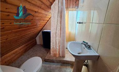 ALQUILO CABAÑA DE 4HAB 3 BAÑOS ALTO.BOQUETE