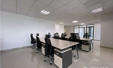 ALQUILER DE OFICINA AMOBLADA EN FINANCIAL PARK, COSTA DEL ESTE (8P)
