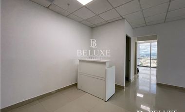 ALQUILER DE OFICINA AMOBLADA EN FINANCIAL PARK, COSTA DEL ESTE (8P)