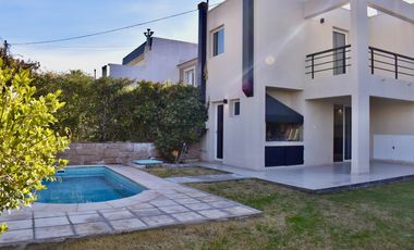 VENTA CASA EN DALVIAN
