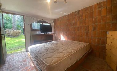 CASA EN VENTA EN CARILO - CALLE PERDIZ Y CEDRO