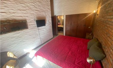 CASA EN VENTA EN CARILO - CALLE PERDIZ Y CEDRO