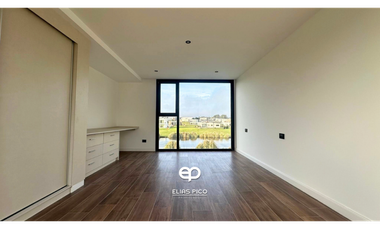 VENTA Casa A ESTRENAR 5 amb con piscina - Barrio Privado Rumencó Joven