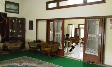 rumah luas murah cocok untuk kantor cabang atau hunian dekat  kota