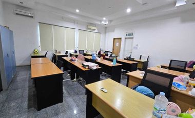 DI SEWAKAN RUMAH SIAP PAKAI JL HERTASNING MAKASSAR