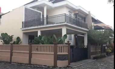 Rumah Furnished Di Arifin Ahmad, Pekanbaru