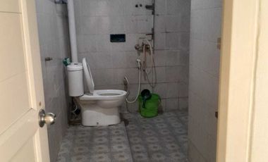 Rumah cocok buat cafe,murah di tengah kota