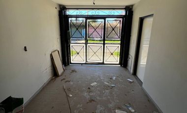 Dúplex en venta c/ cochera en Los Polvorines