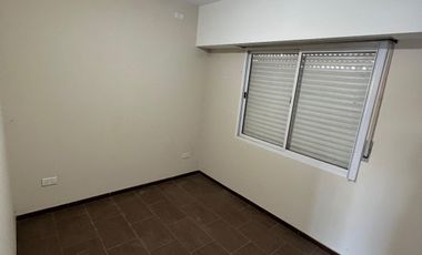 Dúplex en venta c/ cochera en Los Polvorines