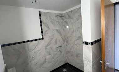 Dúplex en venta c/ cochera en Los Polvorines