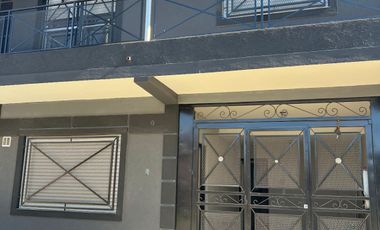 Dúplex en venta c/ cochera en Los Polvorines