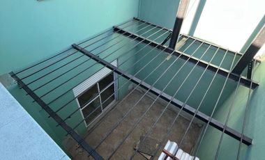 Dúplex en venta c/ cochera en Los Polvorines
