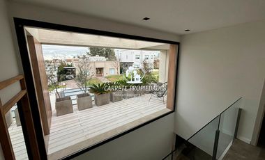 Espectacular Casa en venta, Barrio Santa Elena en Pilar del Este.