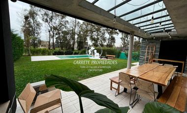 Espectacular Casa en venta, Barrio Santa Elena en Pilar del Este.