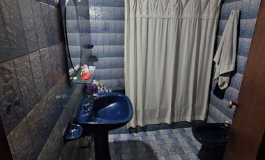 Casa en venta en Quilmes Este