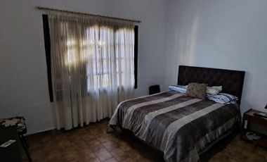 Casa en venta en Quilmes Este