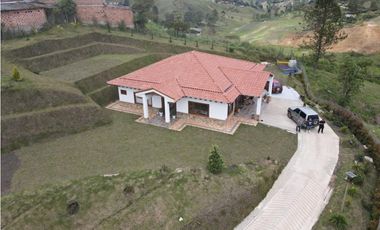 Finca en venta en San Vicente, Antioquia.
