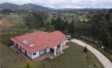 Finca en venta en San Vicente, Antioquia.
